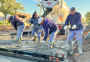 EL MUNICIPIO AVANZA CON LA SEGUNDA CUADRA DE PAVIMENTO SOBRE CALLE OROÑO